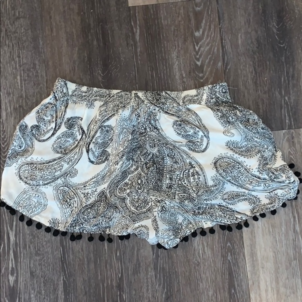 ZARA Paisley Patterned PomPom Shorts
